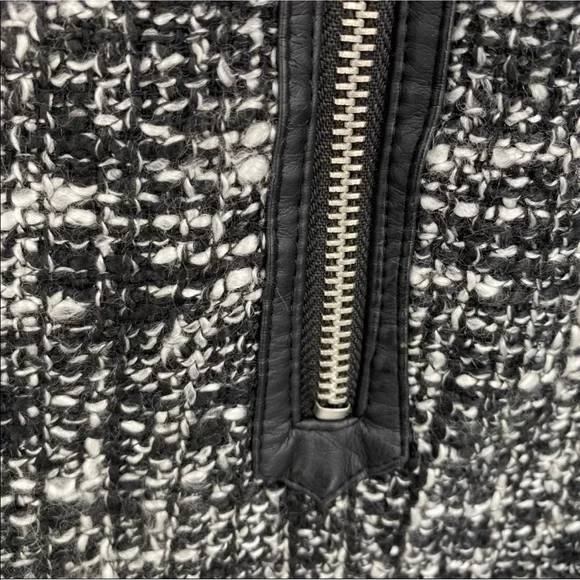 Dana Buchman Black & White Tweed Dress, Size 8 - Picture 10 of 10